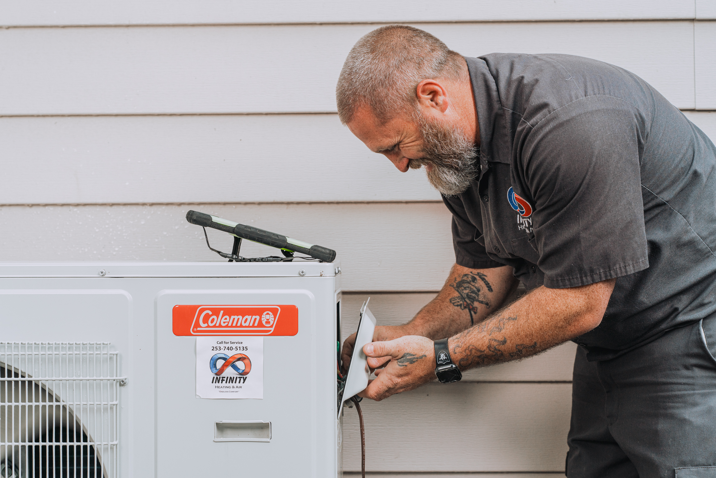 Signs That Your Furnace Needs to Be Repaired Before Winter